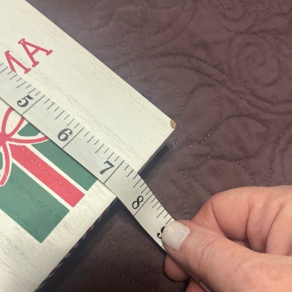 Festive Holiday Sign - Red and Green - Picture 3 of 4